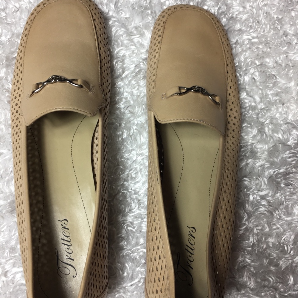 Trotters 9 1/2 E N Narrow Classic Flats Loafers - Picture 4 of 5